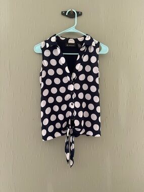 INC International Concepts Navy and White Polka Dot Tie-Front Sleeveless Blouse